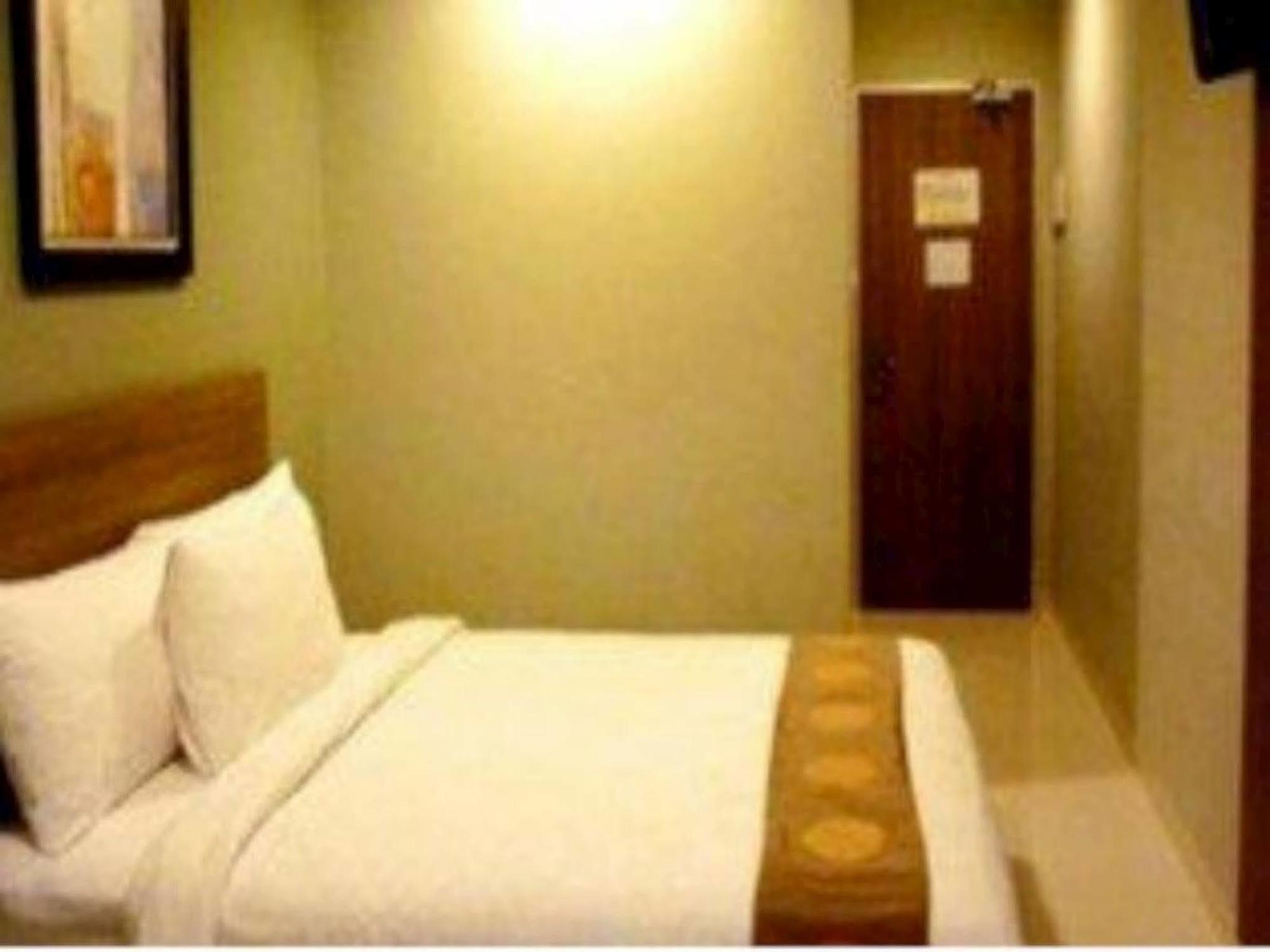 My Hotel Jakarta Exteriör bild